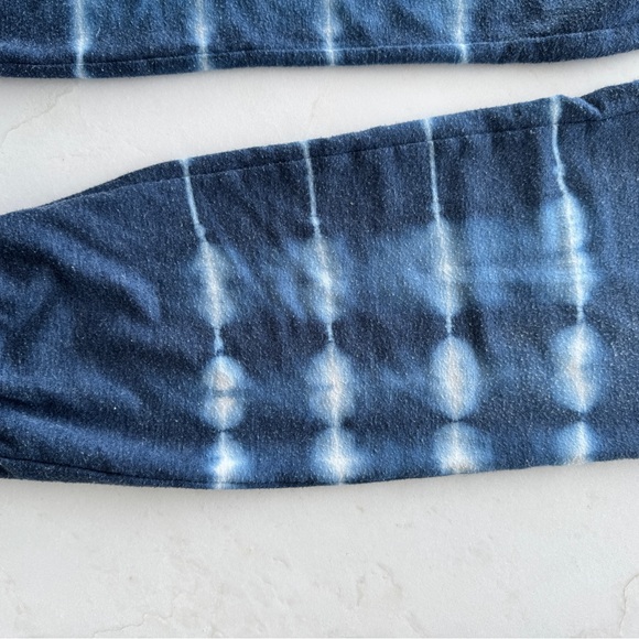 Knox Rose Blue and White Tie-Dye Joggers - Picture 2 of 4